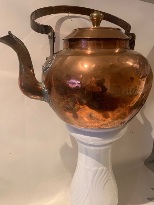 Image 3 of Apple Kettle - Red copper - Late 19th century