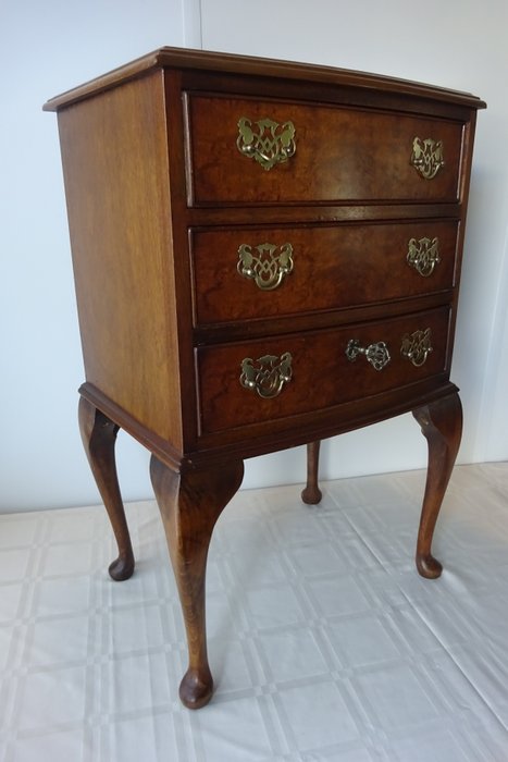 Image 2 of Chest of drawers, Master Furniture (1) - Louis XVI Style - Mahogany - 20th century