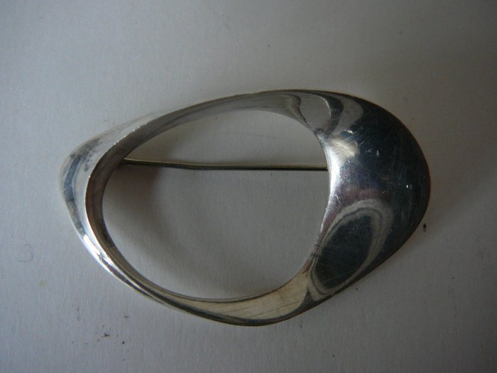 Image 3 of 925 Silver - Brooch