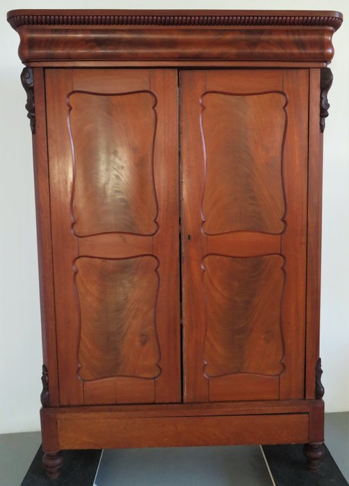 Preview of the first image of Bookcase, Cabinet - Biedermeier - Mahogany, Cuba mahogany - Mid 19th century.