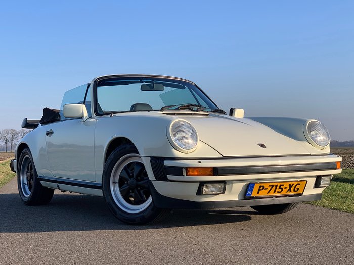 Preview of the first image of Porsche - 911 Carrera Cabriolet - 1984.