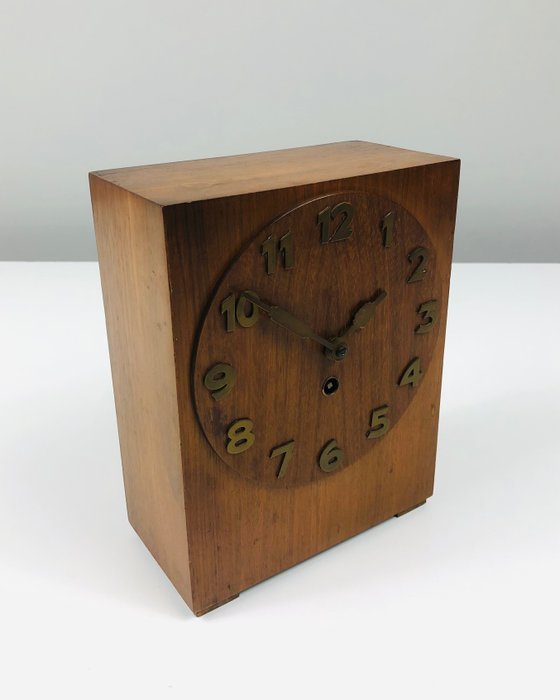 Preview of the first image of Junghans - Carriage clock.