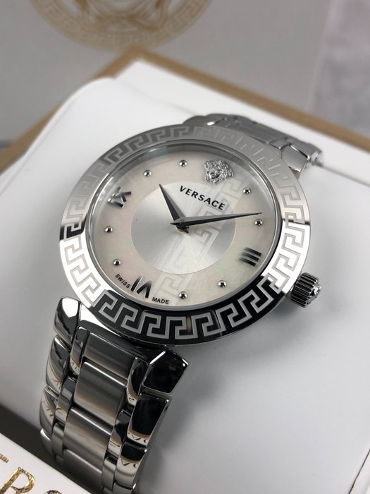 Preview of the first image of Versace - Daphnis Mother of Pearl - VE16010 18 - Women - 2011-present.