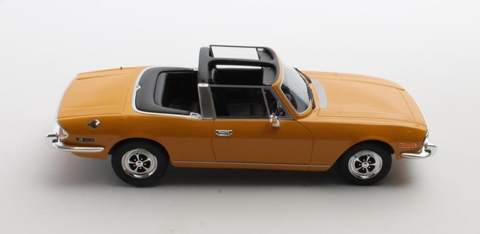 Image 3 of Cult Scale Models - 1:18 - Triumph Stag Mk.I 1970 Geel - CML120-2