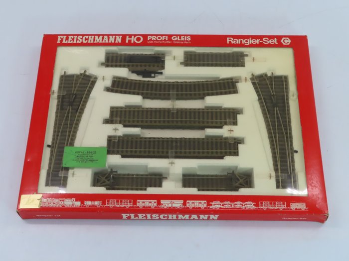 Image 2 of Fleischmann H0 - 6191 - Tracks - 14-piece rail set with hand switch left/right and uncoupling rail,