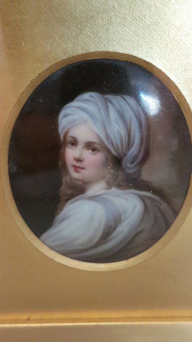 Image 2 of Portrait miniature, Beatrice Cenci - Porcelain