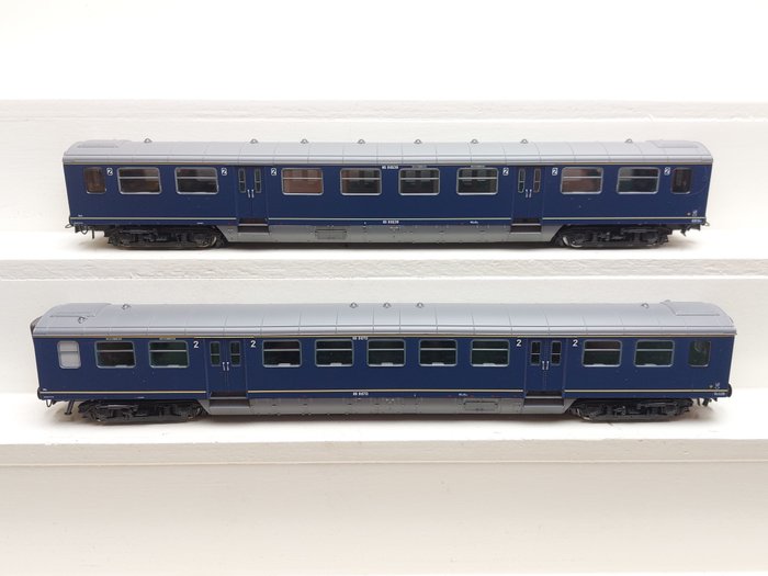 Image 2 of Artitec H0 - 20.150.04/20.171.04 - Passenger carriage - 2 Plan E Carriages; B and BDAD - NS