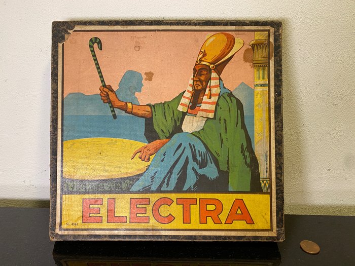 Preview of the first image of DRGM - Antique and rare Electra board game from the 1930s with stone print image of Egyptian pharao.