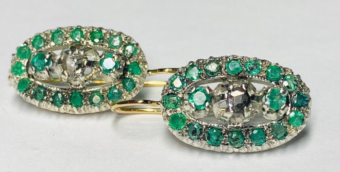 Preview of the first image of 14 kt. Gold, Silver - Earrings - 1.25 ct Emerald - Diamonds.