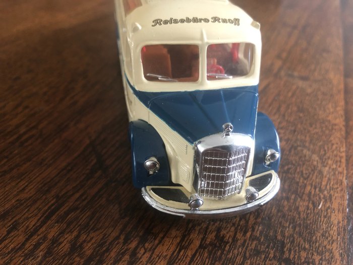 Image 3 of Dinky Toy-Matchbox - 1:50 - Mercedes-Benz O 3500 Reisbus