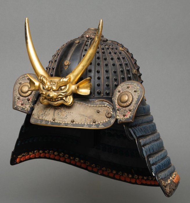 Kabuto, Koboshibachi kabuto (Helmet with small seated rivets) - Lacquer,  Wood, Iron, Silk, Copper - Samurai - Old