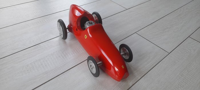 Preview of the first image of Franchini - Car Ferrari f1 f2 500 - 1960-1969 - Italy.