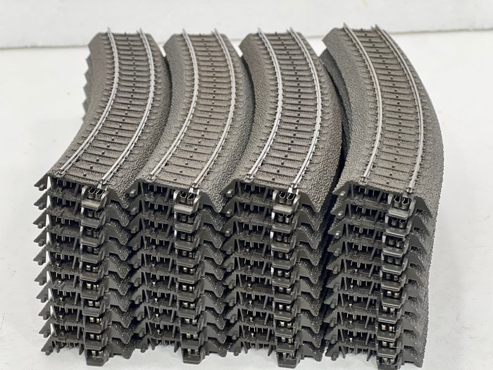 Preview of the first image of Märklin H0 - 24130 - Tracks - 50 Curved C Rail.
