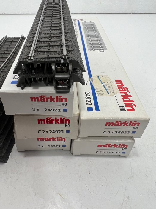 Image 2 of Märklin H0 - 24094/24215/24922 - Tracks - Transition, and pass rails C