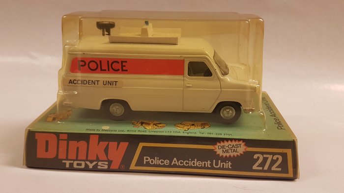 Preview of the first image of Dinky Toys - 1:43 - ref. 272 Ford Transit Police Accident Unit - Mint condition in box.