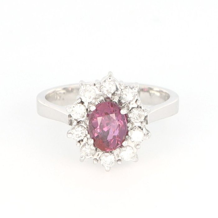 Preview of the first image of 18 kt. White gold - Ring - 1.10 ct Ruby - Diamonds.