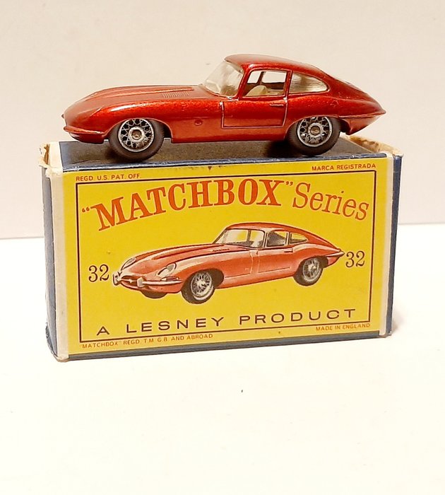 Preview of the first image of Matchbox - 1:64 - Jaguar E Type (32) - Lesney Toys.