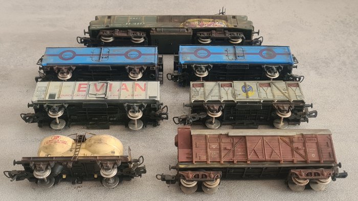 Image 3 of Lima H0 - 8044 L - Electric locomotive, Freight carriage - BB 15002 Freight Train patinated - SNCF