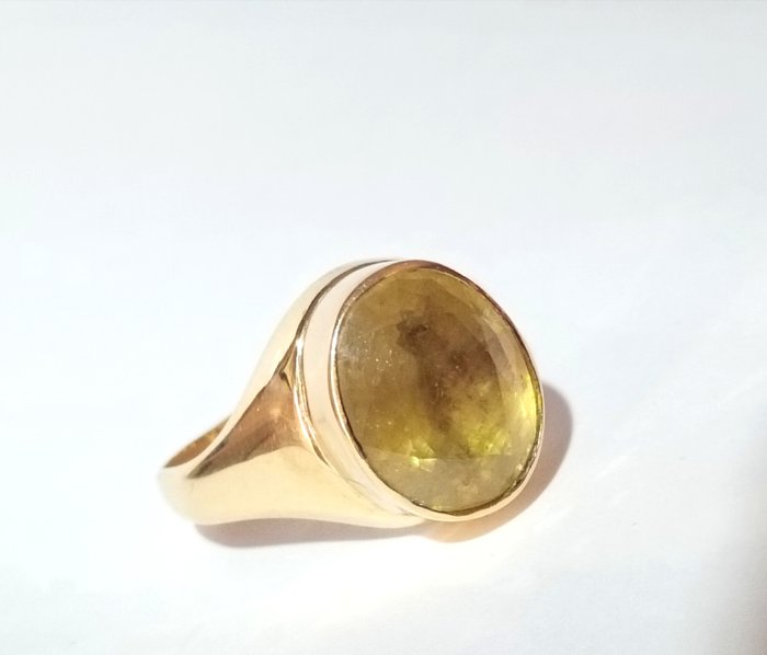 Preview of the first image of 18 kt. Yellow gold - Ring - 6.16 ct Sapphire.