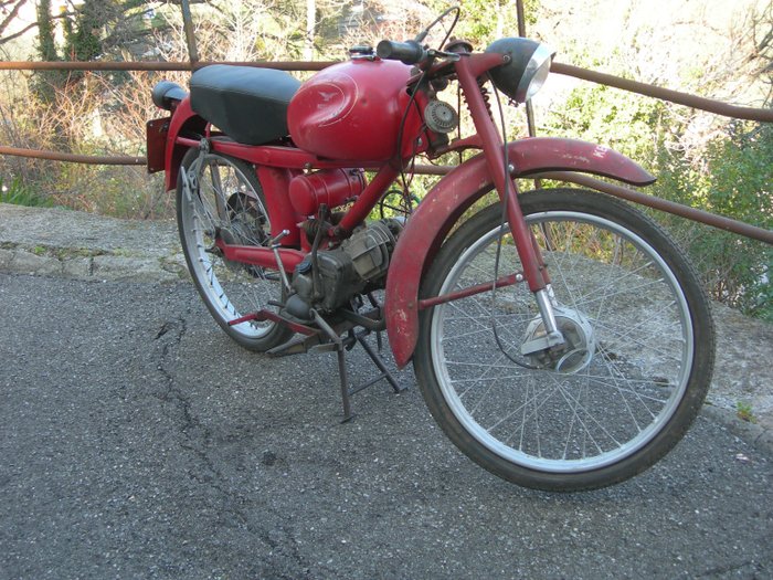 Image 2 of Moto Guzzi - Cardellino - 73 cc - 1961