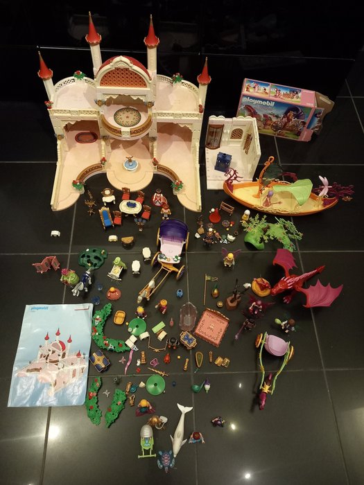 Image 2 of Playmobil - Figure Magic Princess Castle (4250) + Mermaid, Fairy + figures extra - 2000-present