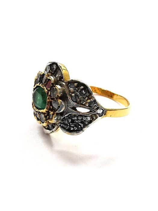 Image 2 of "NO RESERVE PRICE" Silver, Yellow gold - Ring Emerald - Diamonds