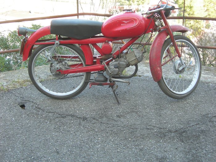 Preview of the first image of Moto Guzzi - Cardellino - 73 cc - 1961.