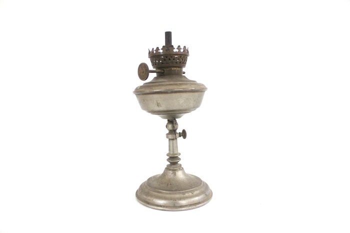 Image 2 of Veritas Lamp Works - Lacemakers' Oil Lamp - Metal - Early 20th century