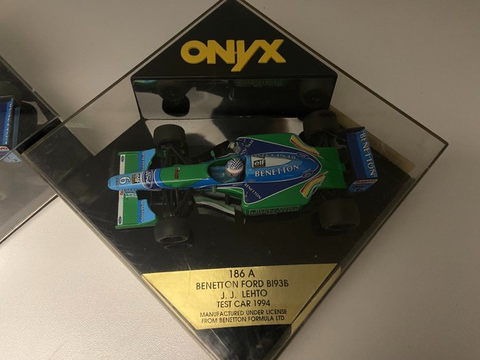 Image 3 of Onyx - 1:43 - Benetton F1 - driver Schumacher/Letho 1994