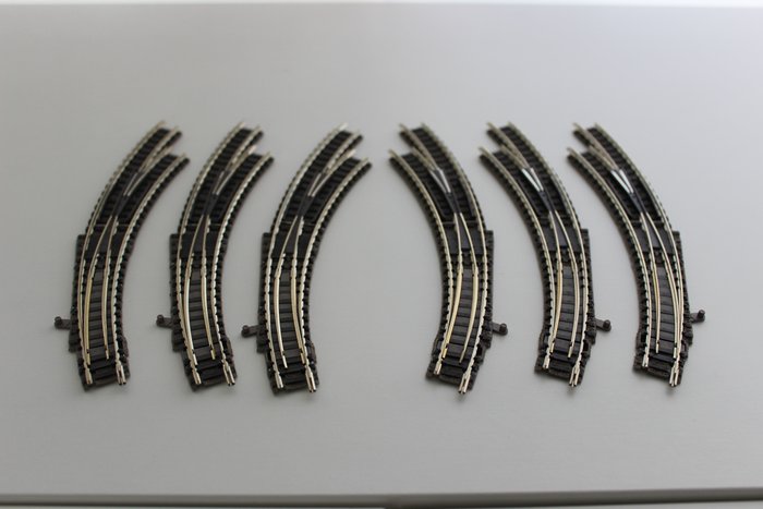 Image 2 of Fleischmann N - Tracks - 6 curved points and 40 rails