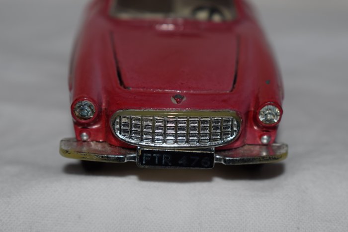 Image 2 of Dinky Toys - 1:43 - Volvo P 1800S nr. 116