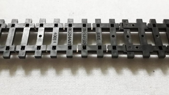 Image 2 of Minitrix N - 4901 - Tracks - 14 pieces of flexible rails