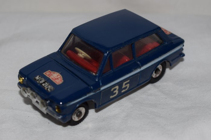Preview of the first image of Dinky Toys - 1:43 - Hillman IMP nr. 138.
