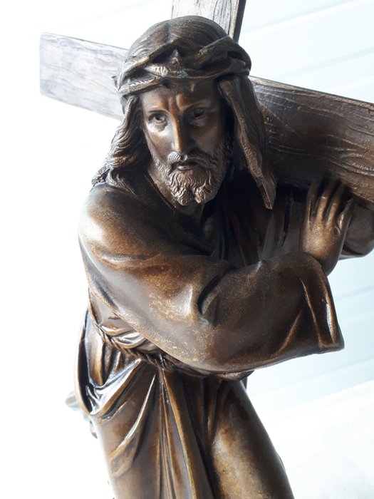 Image 2 of Sculpture, Carrying the Cross - Spelter - Early 20th century