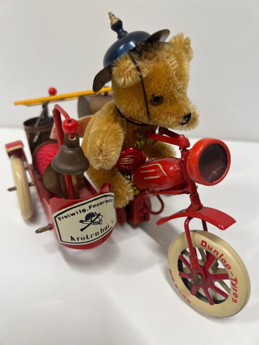 Image 3 of Hermann Teddy Original - Bear Freiwilg Feuerwehr + Kaminkehrer - Unknown - Germany