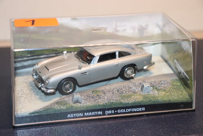 Image 3 of Universal Hobbies - 1:43 - 20 items from the James Bond Car Collection with Issue Nos. 1-21