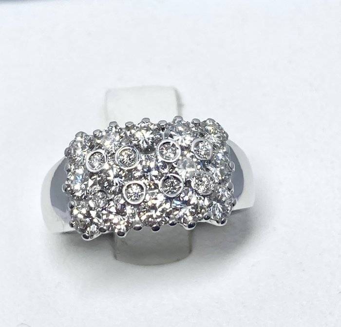 Image 2 of Pala Diamond Italy - 18 kt. White gold - Ring - 2.41 ct Diamond - Diamonds