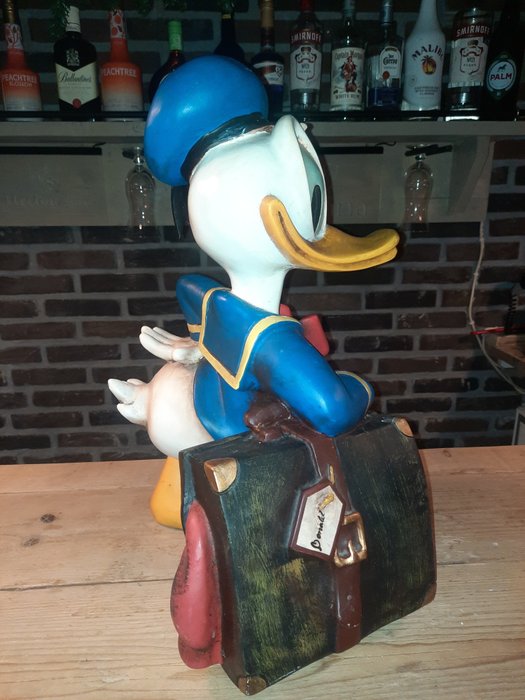 Image 3 of Disney - Donald Duck with suitcase - figurine - 52 cm (1980s) - First edition