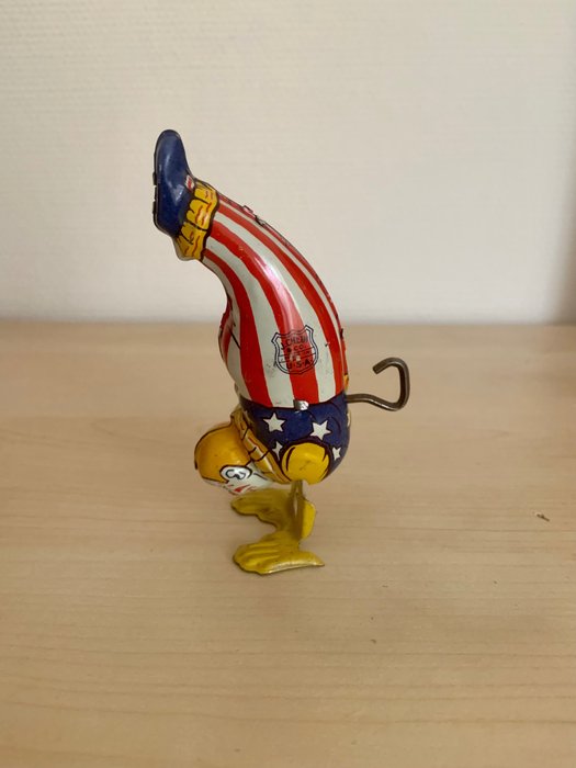 Preview of the first image of J. Chein & Co - Tin Lithograph Wind Up Handstand Clown - 1940-1949 - USA.