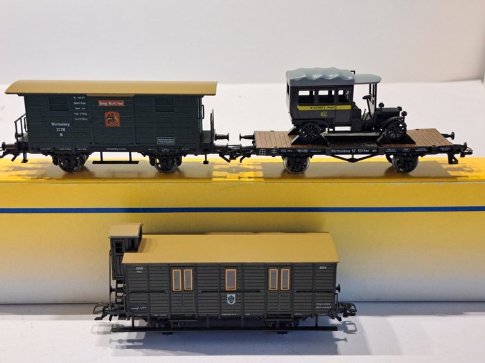 Preview of the first image of Märklin H0 - 60-01/63-01 - Freight carriage - 3x mail wagon with mail car, 500 years of mail - Würt.