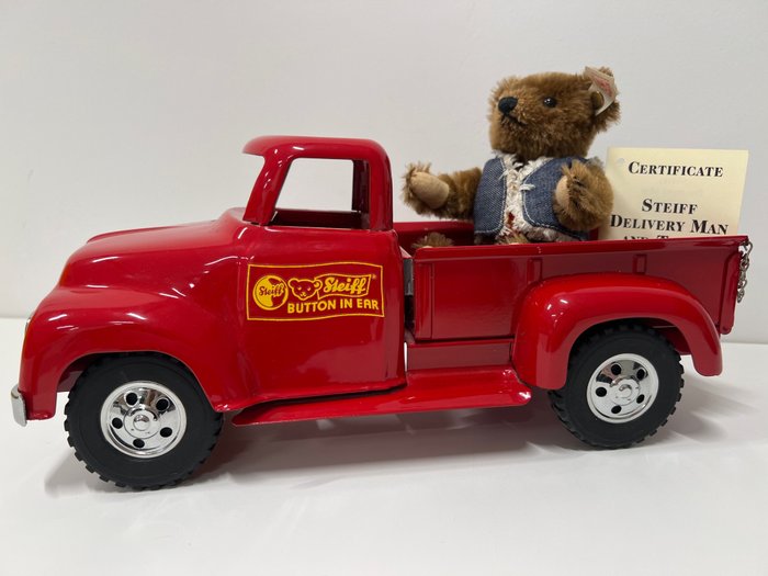 Preview of the first image of Steiff - 973/1500 - Bear Delivery Man and Truck - 1990-1999 - Germany.