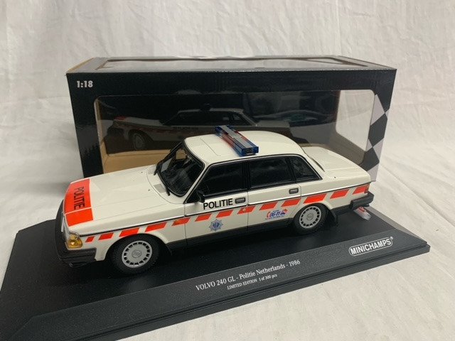 Preview of the first image of MiniChamps - 1:18 - Volvo 240 GL 1986 Politie Netherlands - Limited 300 pcs..