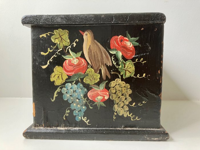 Image 3 of Painted antique stove. - Folk Art - Wood - Late 19th century