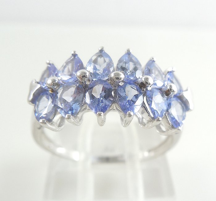 Preview of the first image of White gold - Ring - 2.15 ct Tanzanite.