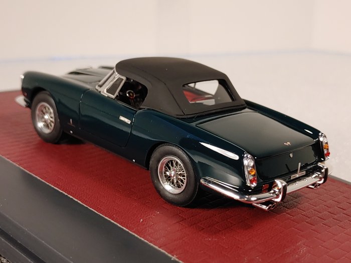 Image 3 of Matrix - 1:43 - Ferrari 400 Superamerica Pininfarina Cabriolet #1611 SA Closed 1959 - 184 or 408 Li