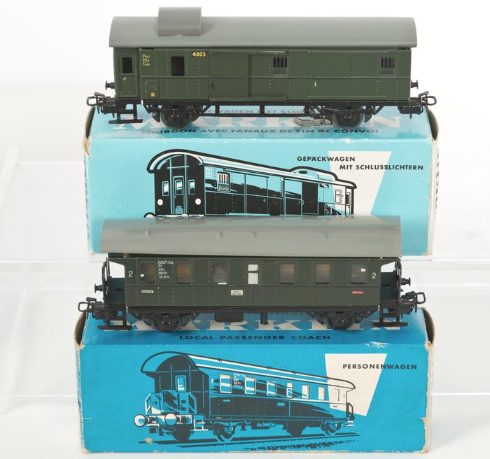 Image 3 of Märklin H0 - Freight carriage, Passenger carriage - 8 various freight wagons - DB