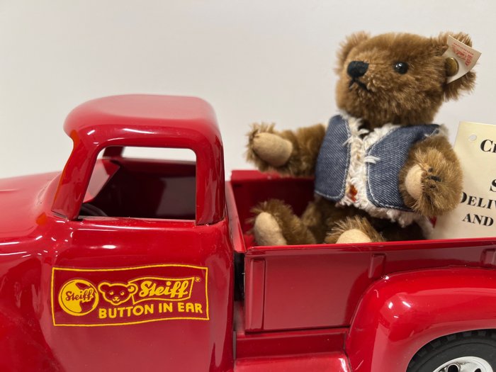 Image 2 of Steiff - 973/1500 - Bear Delivery Man and Truck - 1990-1999 - Germany