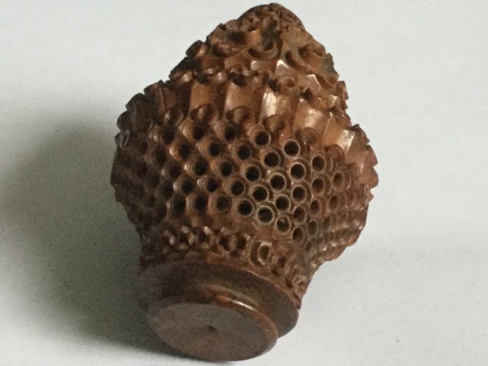 Preview of the first image of Coquilla- Coroza Nut as Pomander - Coroza nut/Coquilla nut with chapelet - Around 1900.