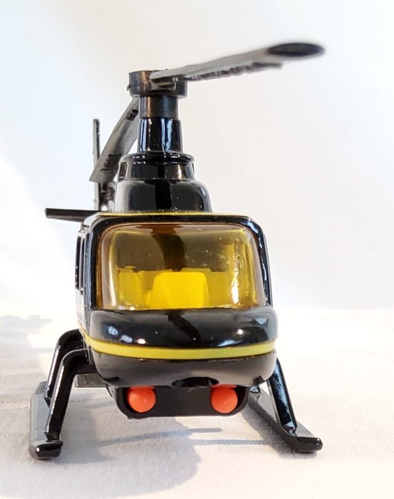 Image 3 of Corgi - 1:43 - James Bond Stromberg Helicopter and Corgi Junior Catalogue - ref. 926