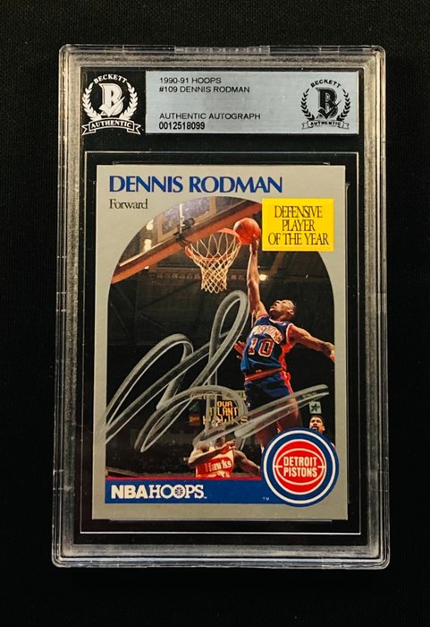 1990/91 - NBA Hoops - Dennis Rodman - #109 Hand Signed - 1 Graded card - Beckett Autentikus autó